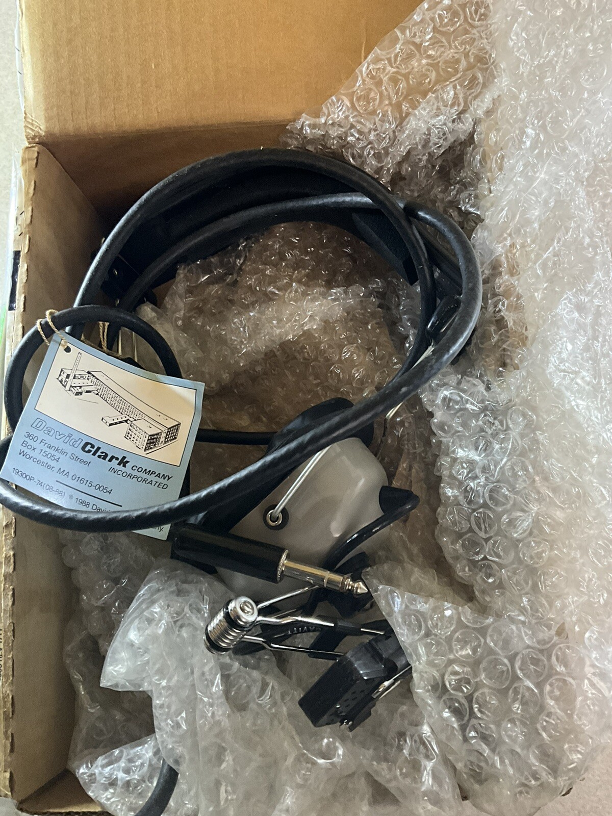 NOS DAVID CLARK AVIATION HEADSET PART NUMBER: 16985G-07 NEW IN BOX