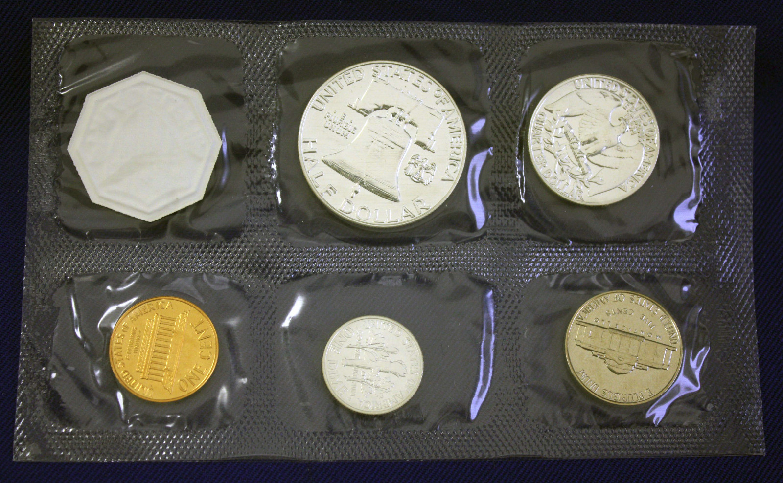 1959 U.S. PROOF SET. The Coins are U.S. Mint Sealed in a flat cello. Open Env.
