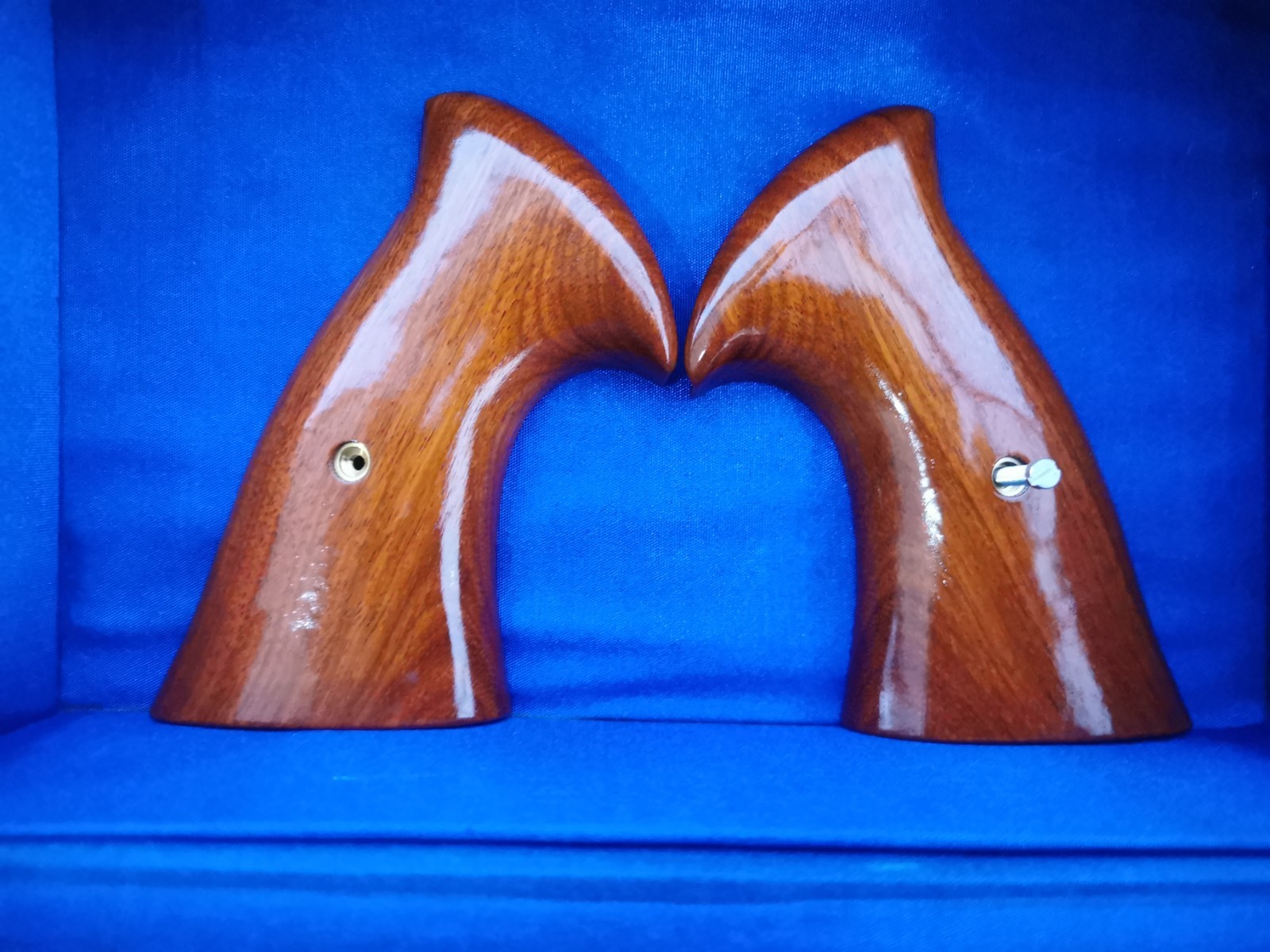 PREMIUM GLOOS TARGET GRIPS FOR S&W N FRAME SQ BUTT MODEL 29 629 NICE GIFT #8