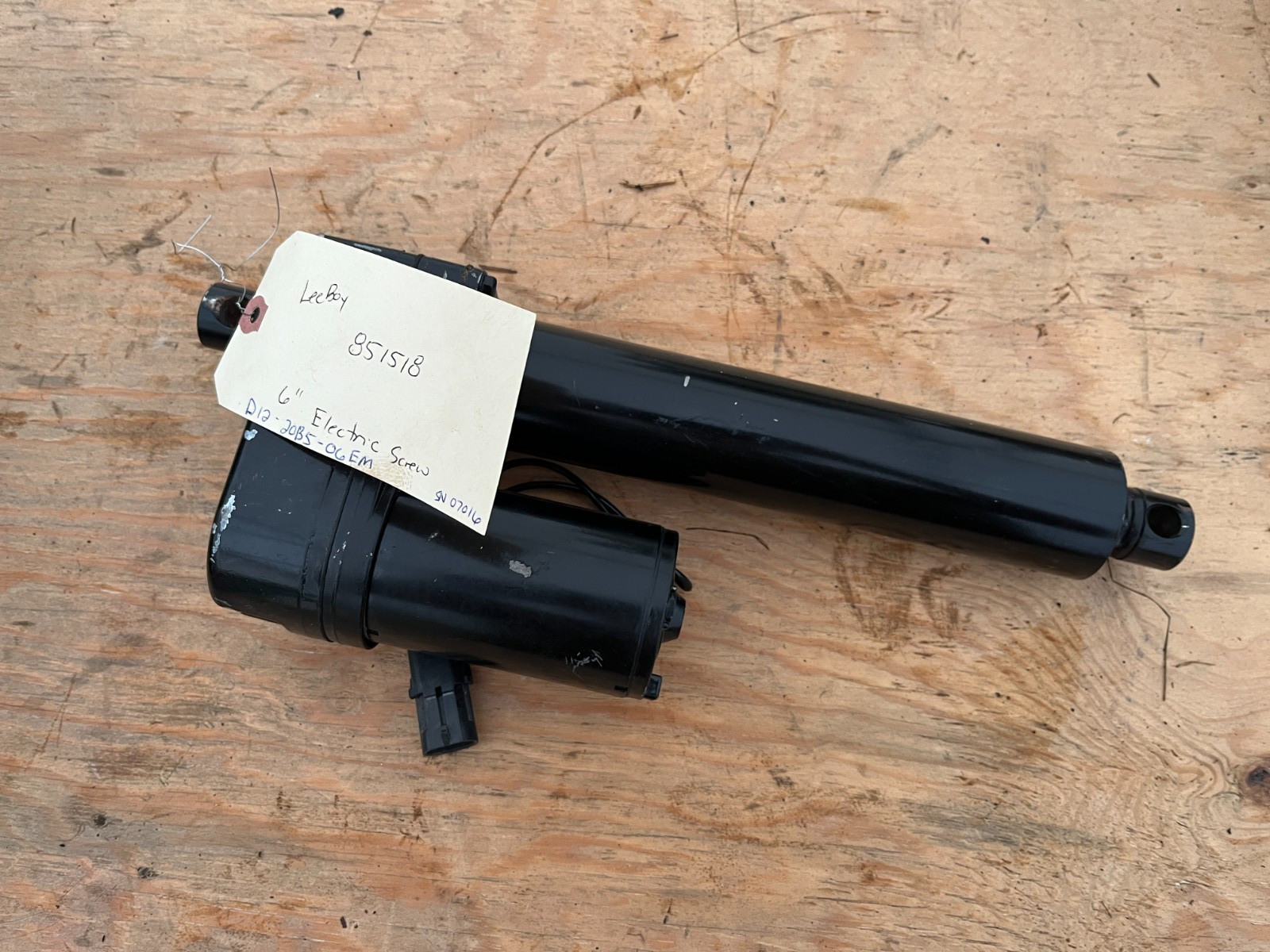 851518   LeeBoy  8515   6" Electric Screw Linear ACTUATOR  D12-20B5-06EM