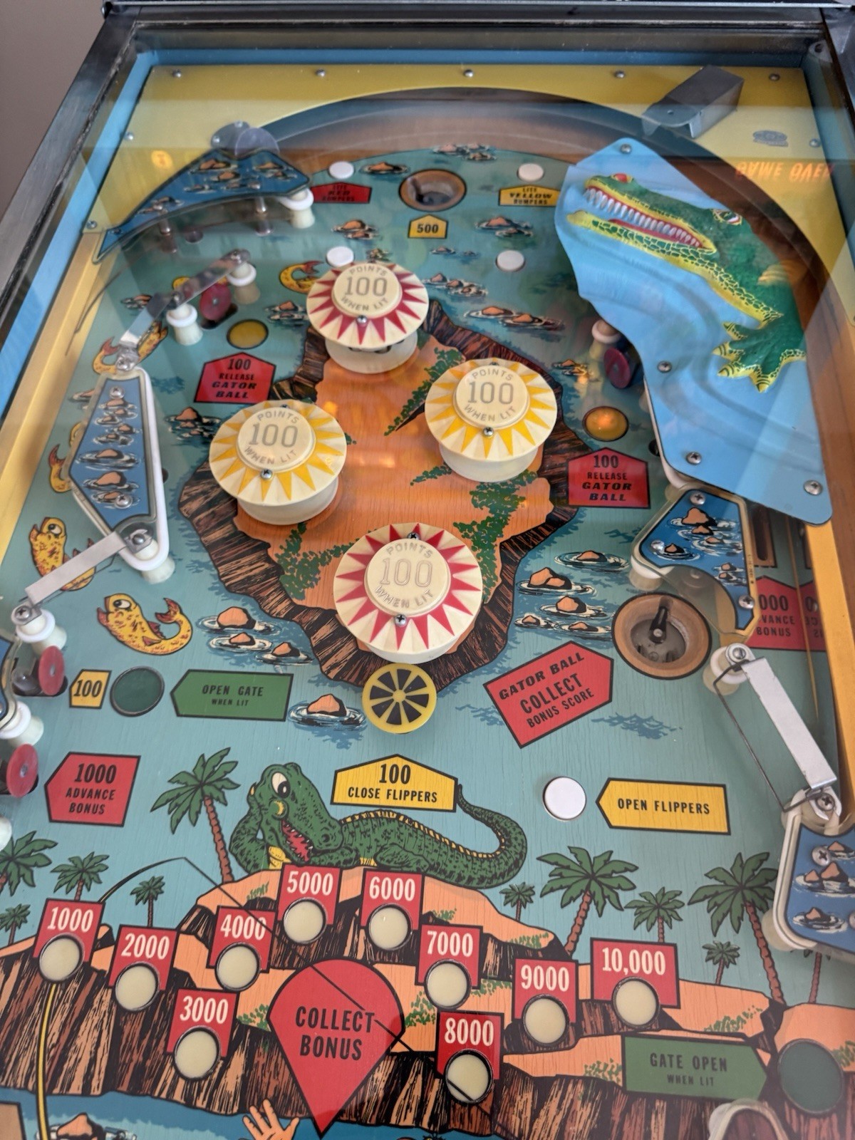 Bally's Nip-it Pinball Machine (1972)