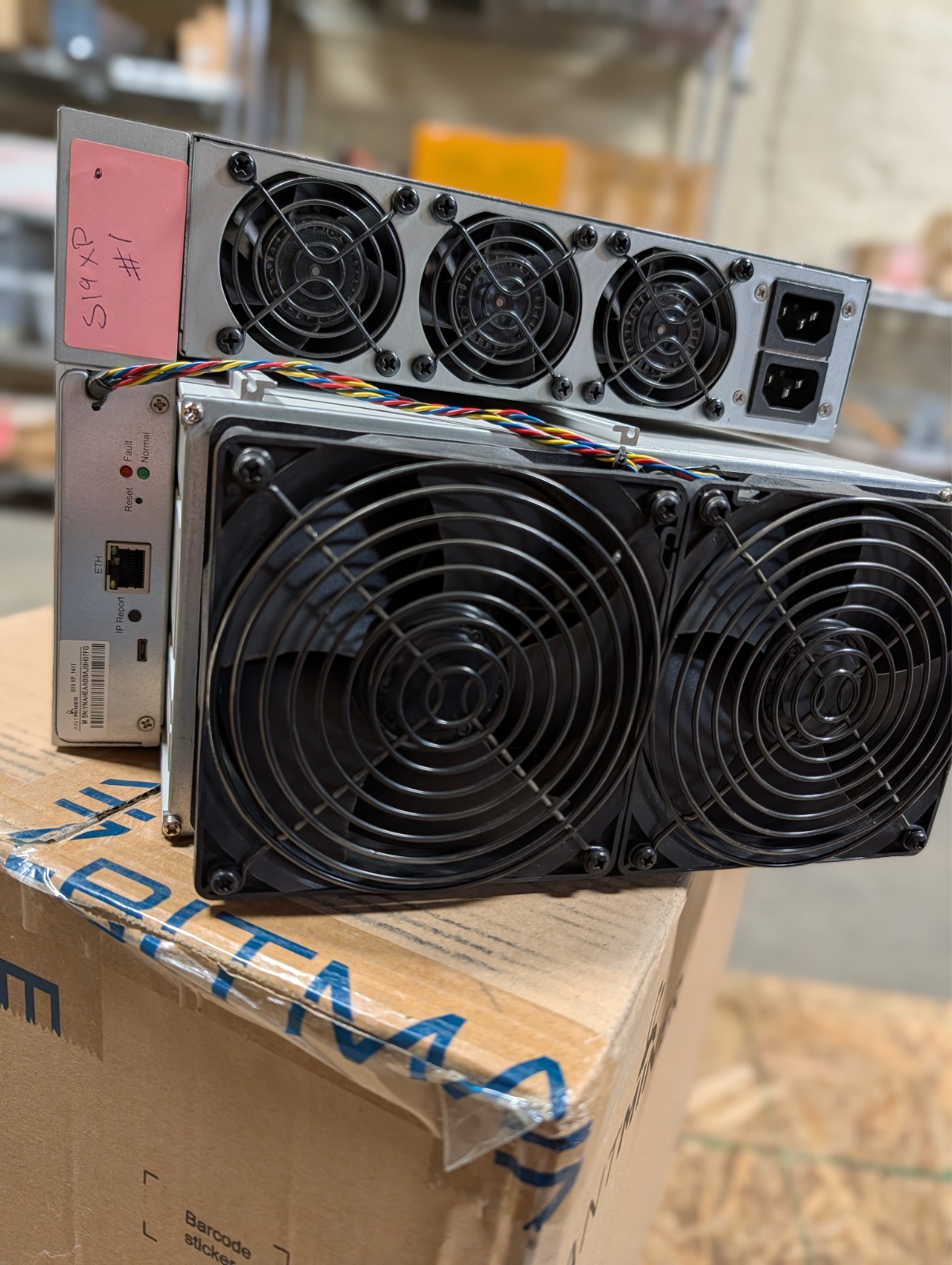 Bitmain Antminer S19 XP 141TH BTC Bitcoin SHA-256 ASIC Miner 3010W - UNIT1