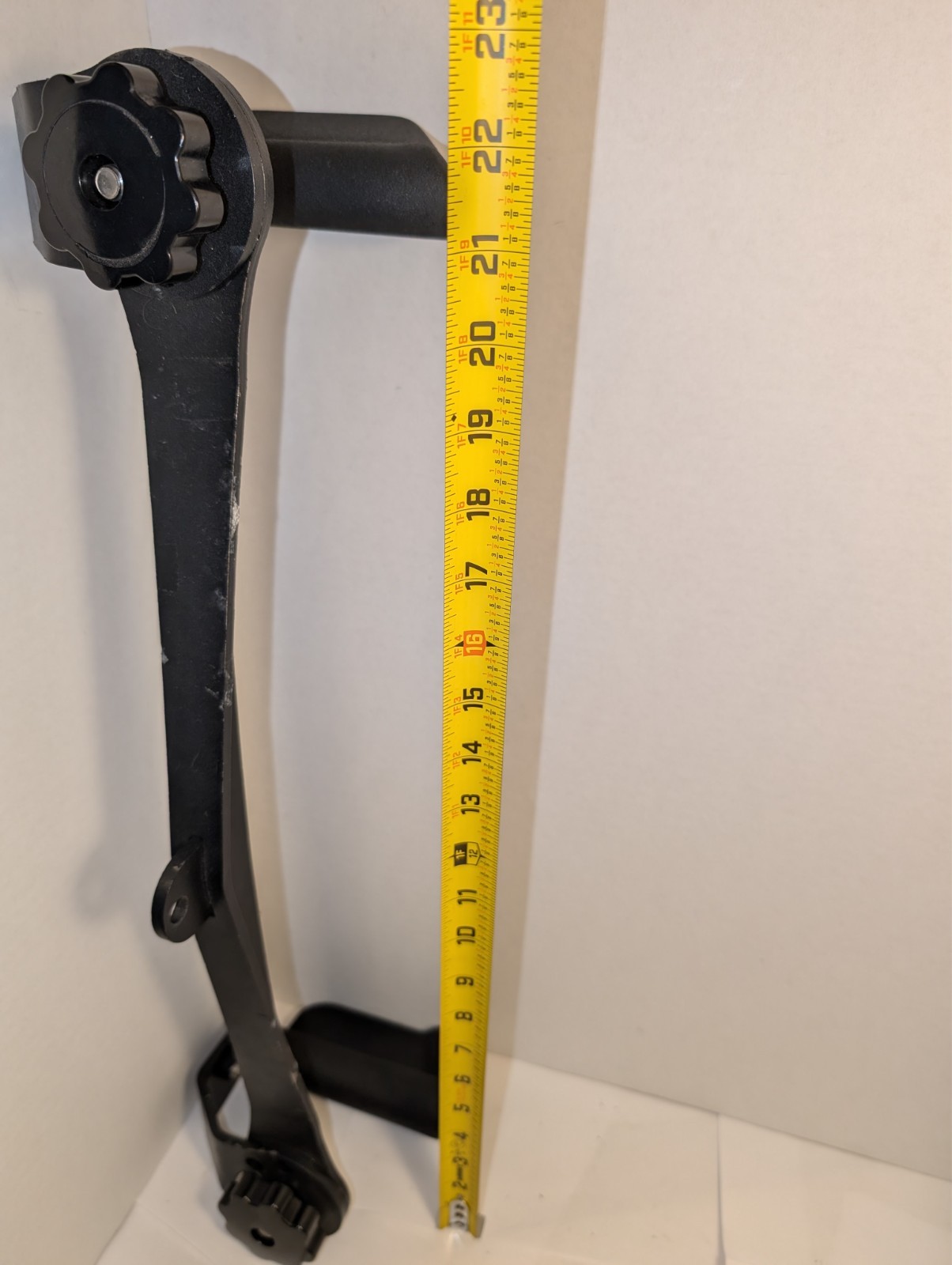 Adjustable Lat Pull down Bar, Cable Machine Attachment and Tricep Rope for Gym