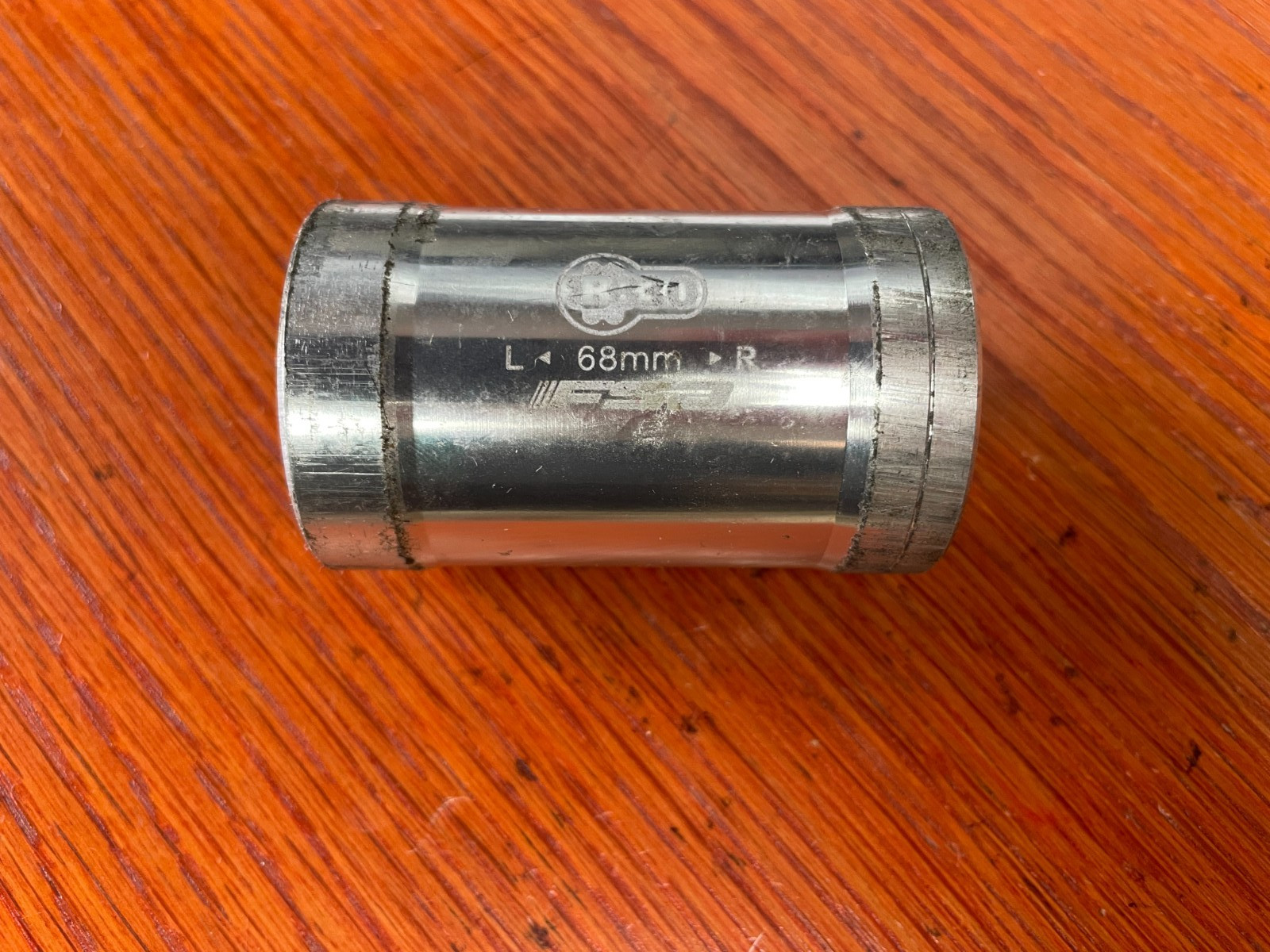FSA BB30 to BSA/English Bottom Bracket Adapter 68mm FB68