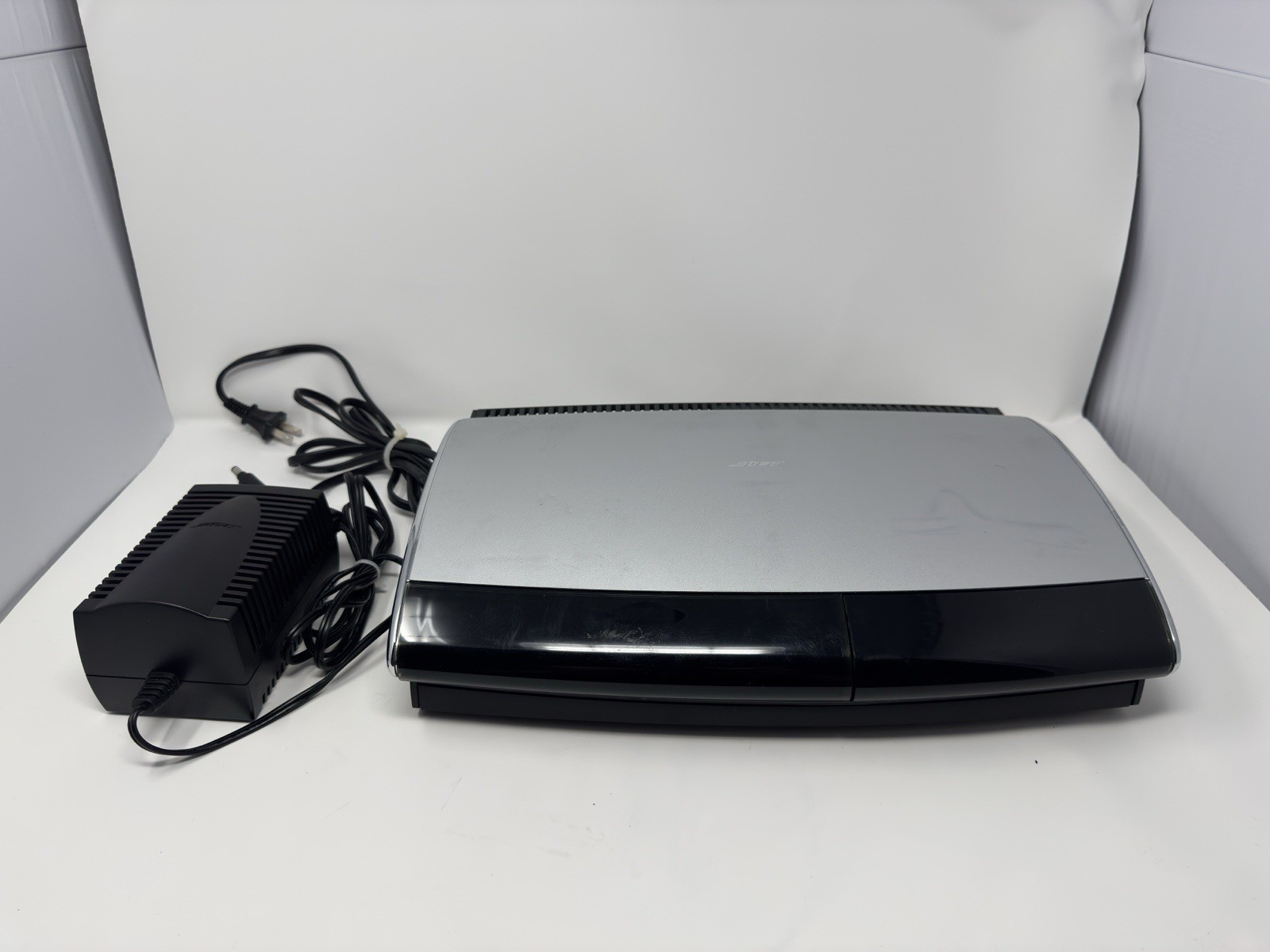 Bose Lifestyle Model AV18 Media Center w/power Supply **NO Remote** TESTED