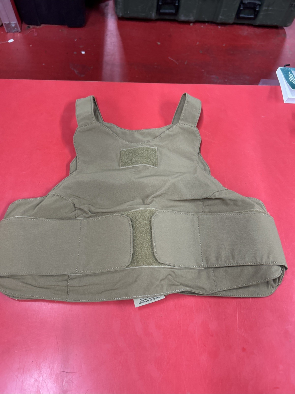 TYR Tactical Female Epic Concealable Carrier Medium Coyote Brown