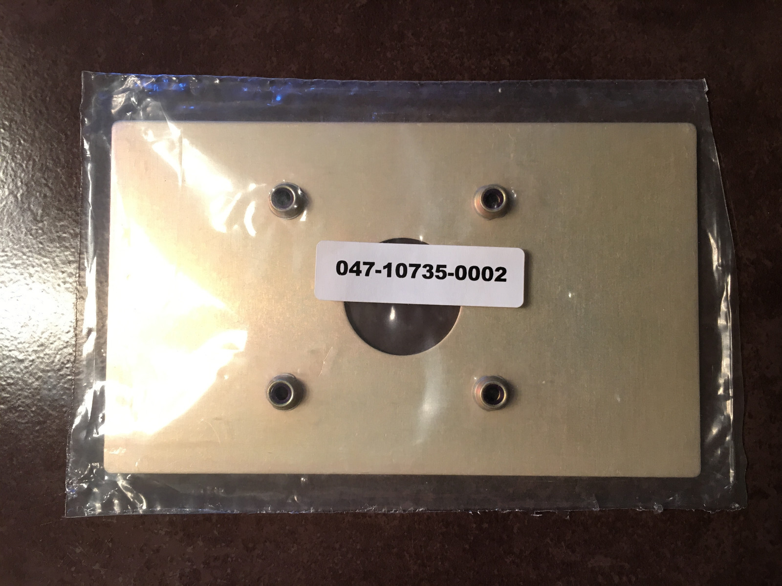 King Radio Small Part;  047-10735-0002,  Backplate