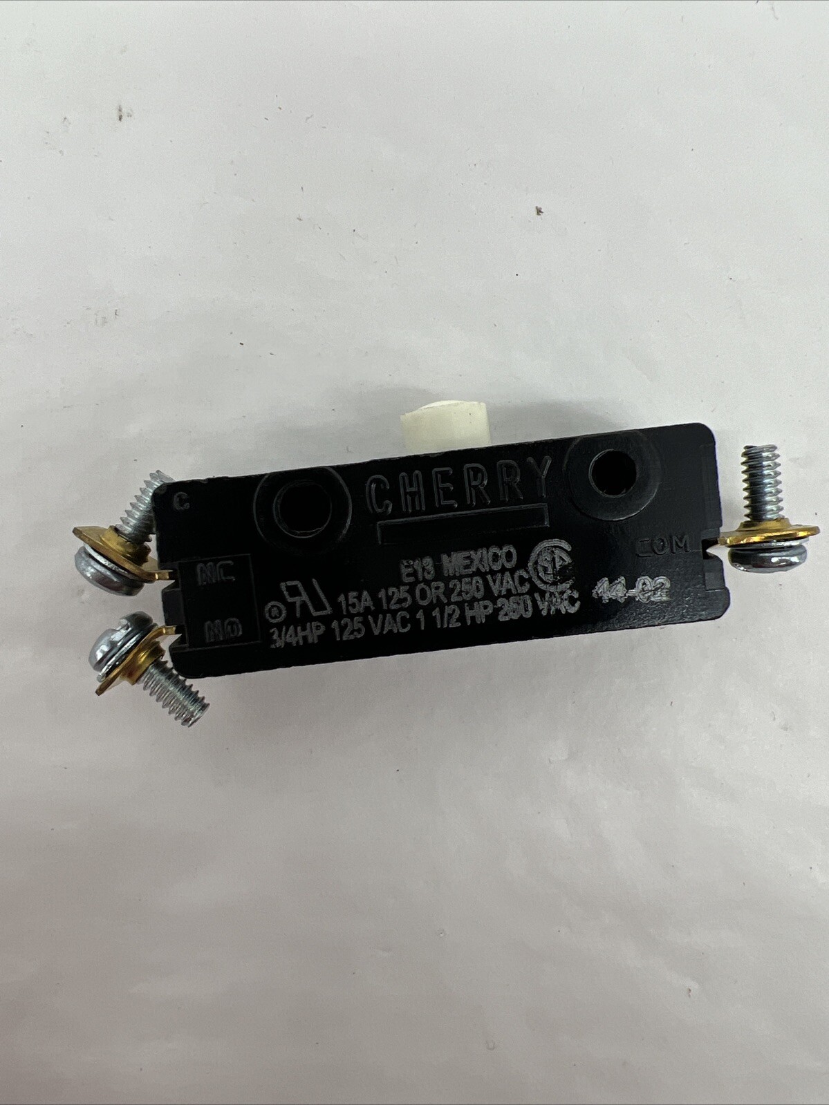 Cherry 0E13-00E0 15A 125/250V Momentary Push Button Switch