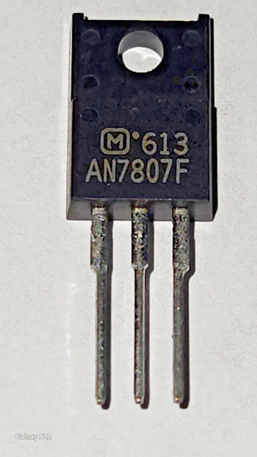 MATSUSHITA 7V POSITIVE REGULATOR AN7807F USED IN VARIOUS APPLICATIONS