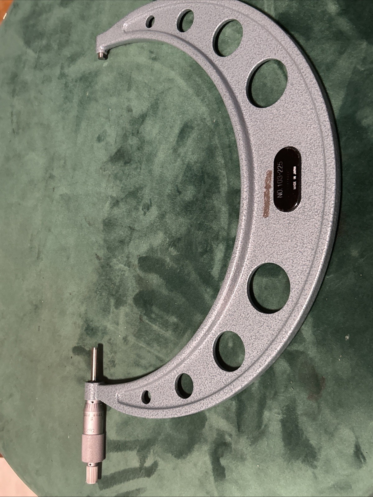 MITUTOYO  10 - 11" MICROMETER  No. 103-225