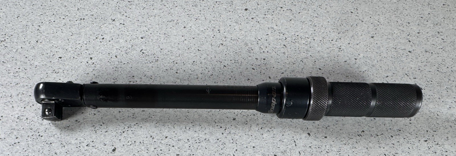 3/8" Drive SAE Adjustable Click-Type Fixed Ratchet Torque Wrench GQT2R200NP