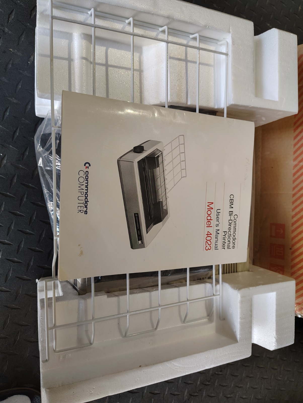 Commodore Printer-4023-Paper Advance Computer Printer Tractor Feed ***READ***