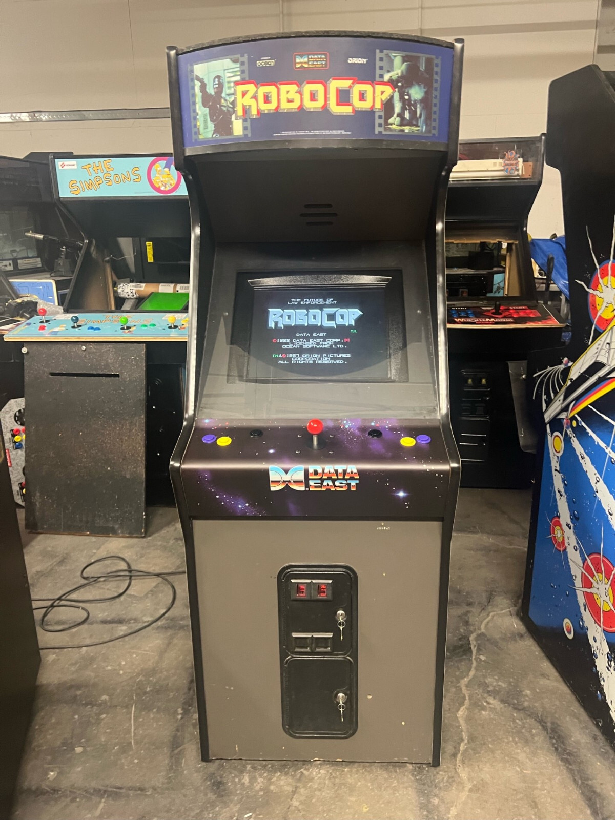 ROBOCOP ARCADE MACHINE by DATAEAST 1988 (Excellent) *RARE*