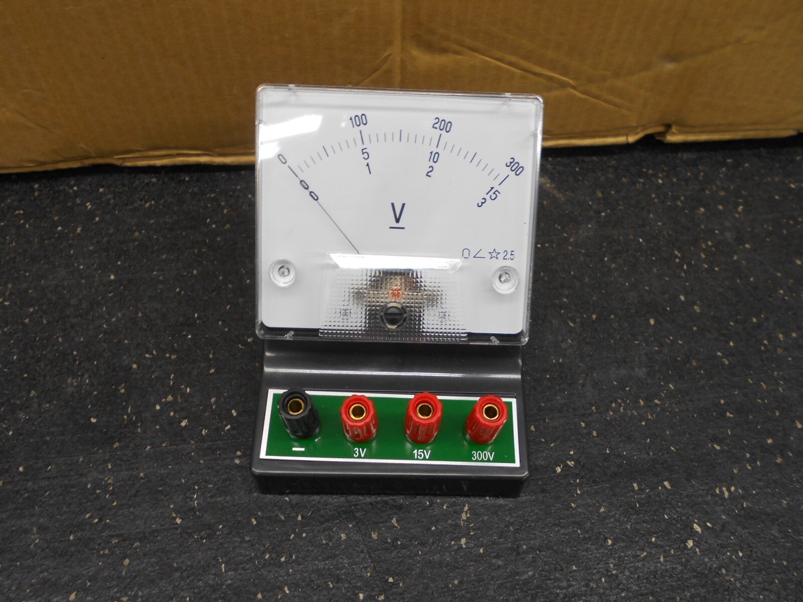 Voltmeter 0-3-15-300V Box of 60 Meters