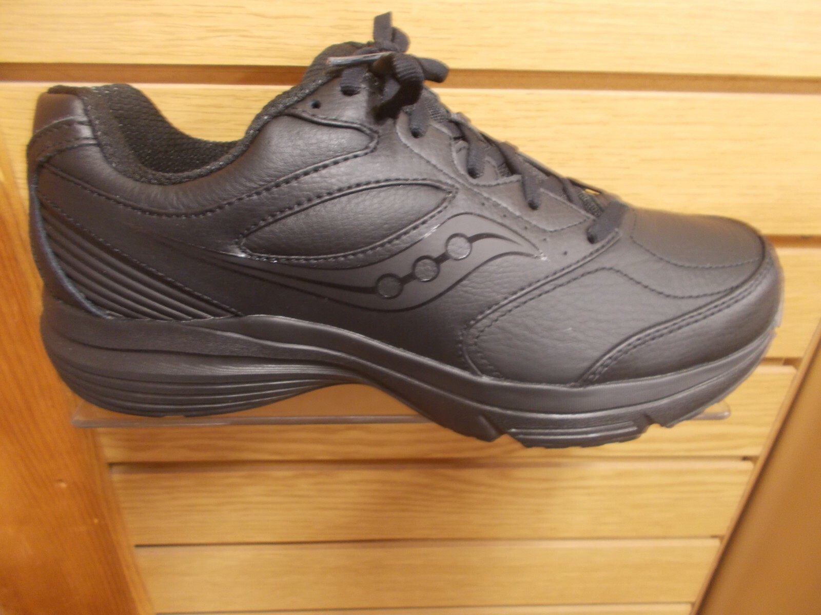 SAUCONY MEN'S SIZE 14 NTEGRITY WALKER 3  BLACK WIDE 2E WIDTH  SLIP RESISTANT NEW