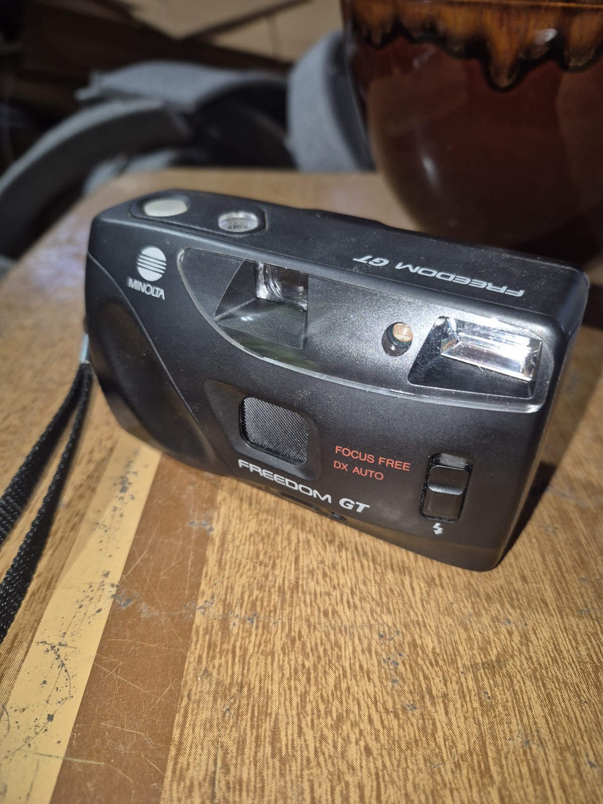 MINOLTA FREEDOM GT FILM POINT & SHOOT CAMERA