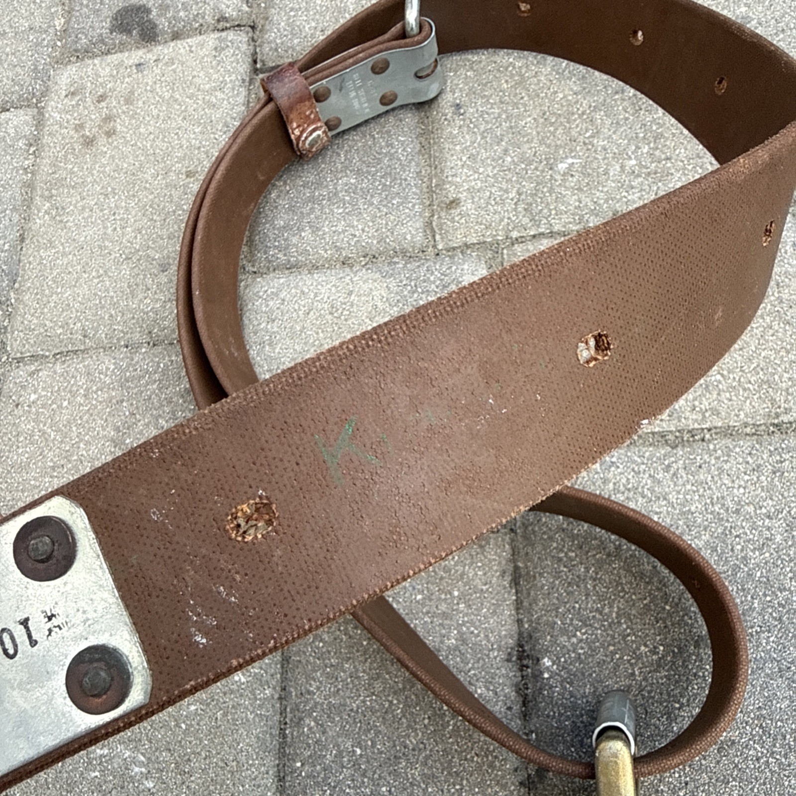 KLEIN TOOLS Bell System Climbing Lineman Secondary Safety Belt Positioning Strap