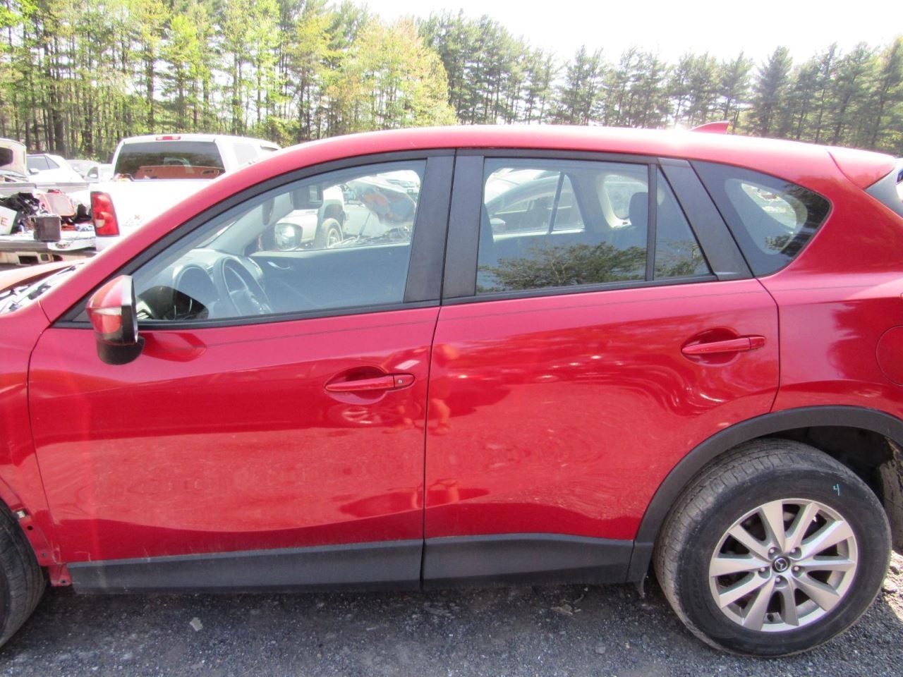 CX-5 2016 Glove Box 1043648