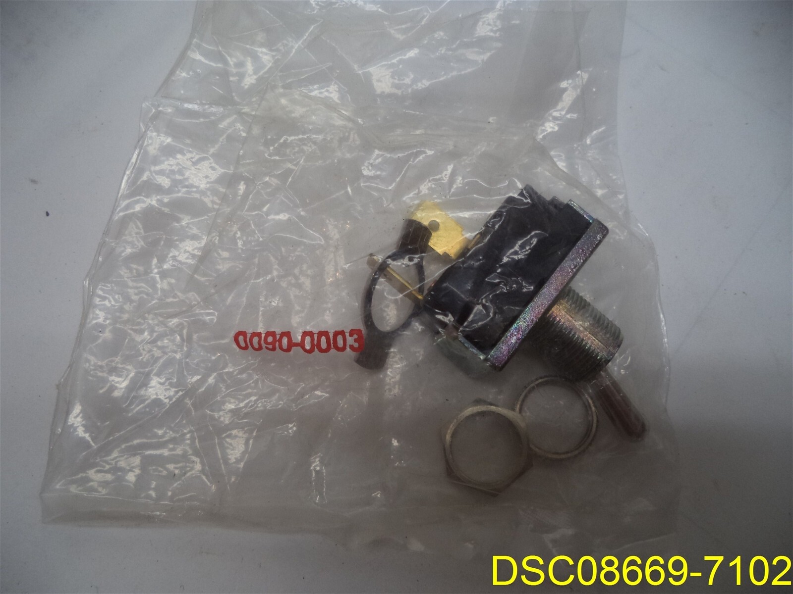 Mcgill Toggle Switch 2 Position 0090-0003 20a 250 Vac, 20a 125 Vac