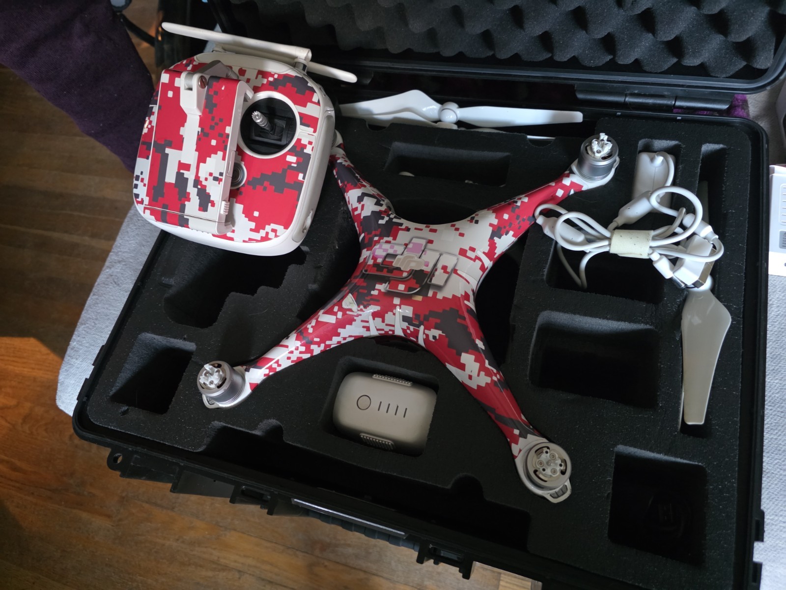 DJI Phantom 4 Advanced Drone 4k for parts ESC error still works great
