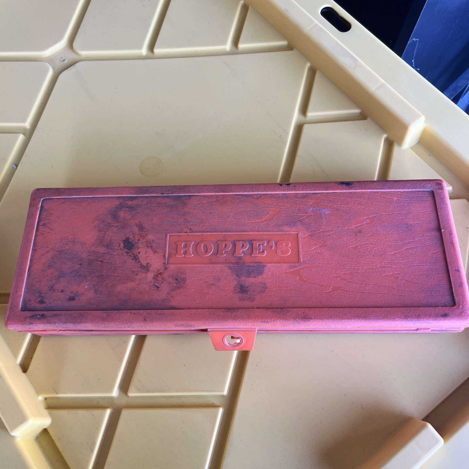 Vintage Hoppe’s No. 9 Gun Cleaning Kit-Orng Case Half Full Bottle Missing 1 Rod