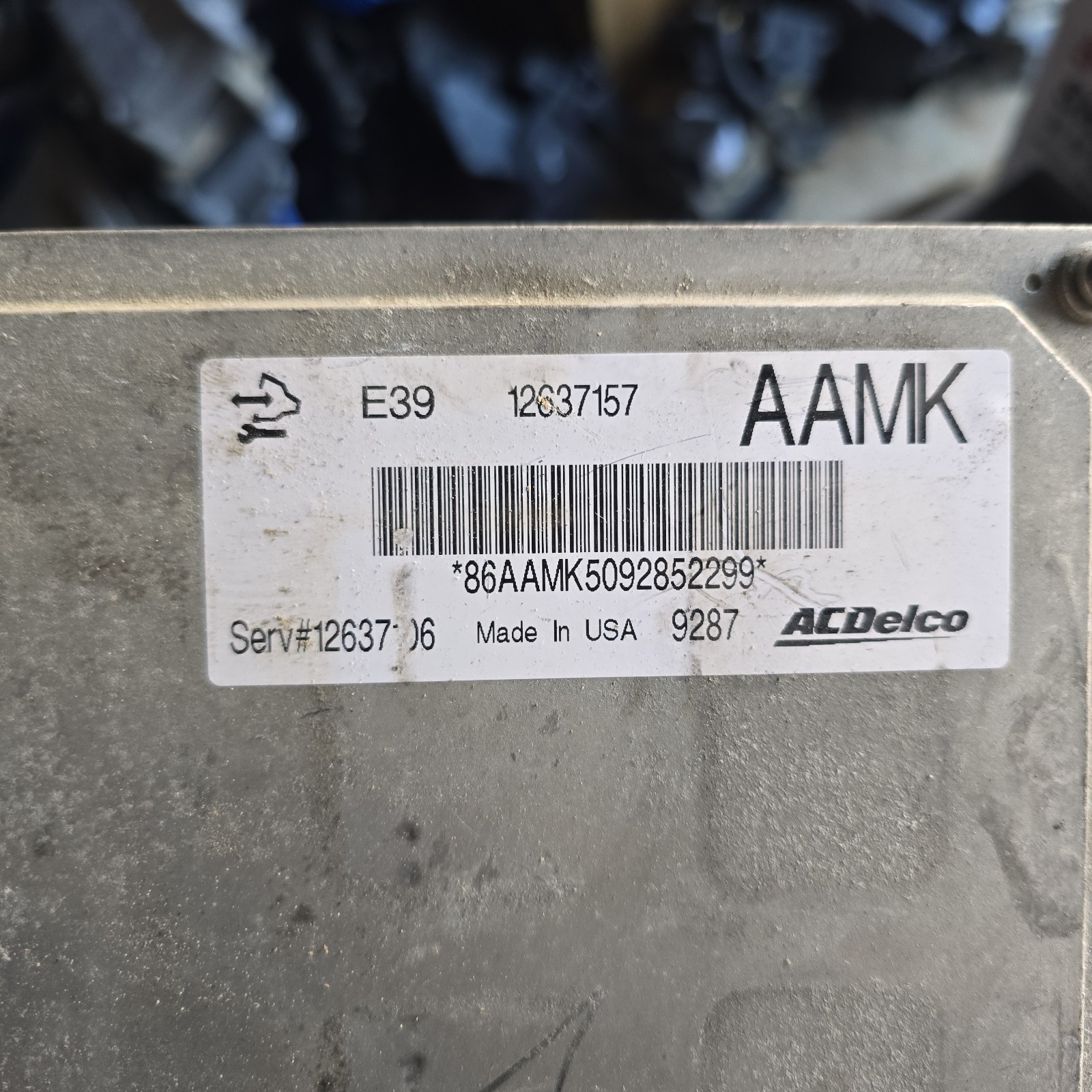 2010 2011 Chevrolet Equinox 12637157 Engine Control Module Unit Ecm