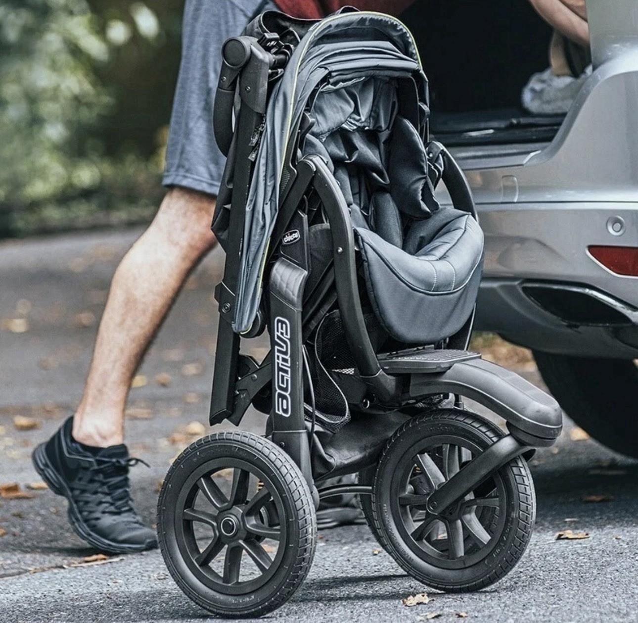 Chicco Activ3 Jogging Stroller - Eclipse Brand New with box