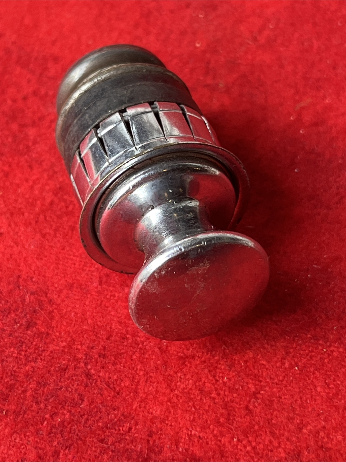VINTAGE Casco VEHICLE CIGARETTE LIGHTER (t76)