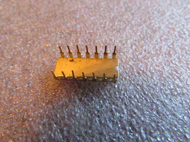 DG129BP Siliconix Dual DPST JFET Analog Switches 14-PIN Ceramic Gold Dip 1 Piece