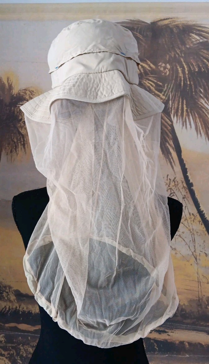 Unisex Sun Hat With Netting, Khaki Color, Cinchable, Mosquito Control, Vented