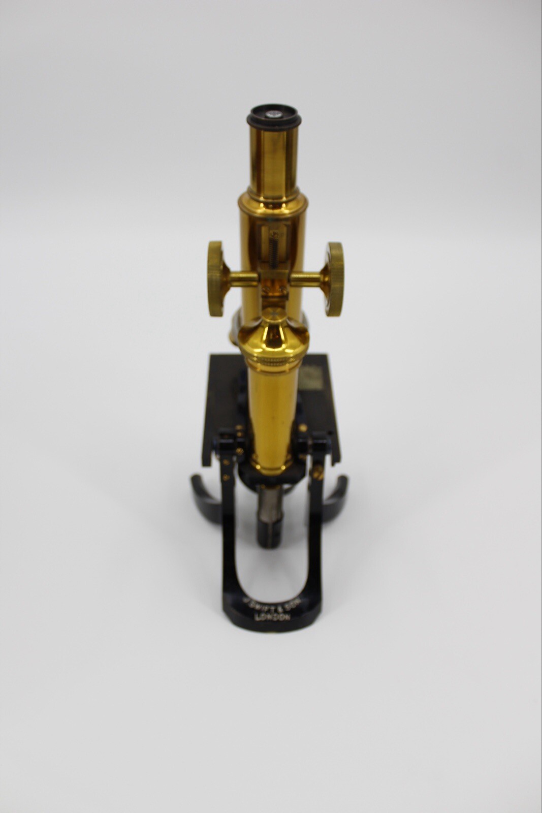 Col. E.V. Whitby’s Boxed Microscope by J.Swift & Son