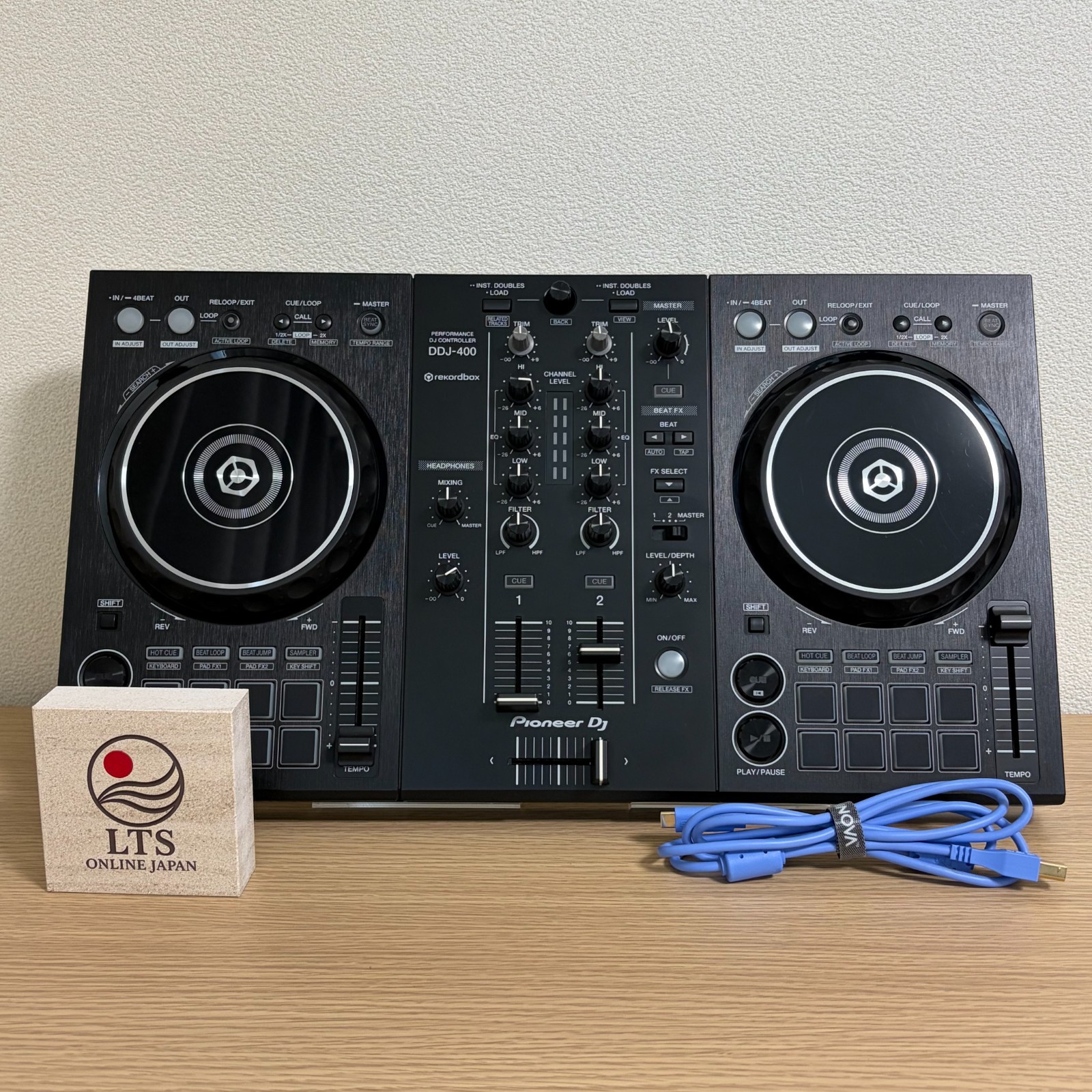 Pioneer DDJ-400 2-Channel Rekordbox DJ Controller Beat FX Performance Pads Black