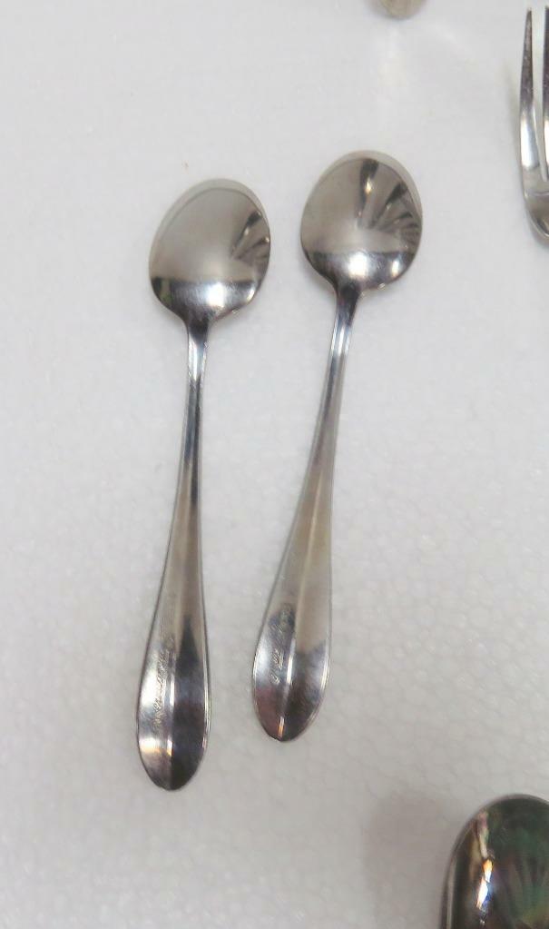 Cambridge Stainless Flatware 28 Piece Lot - Shiny Finish