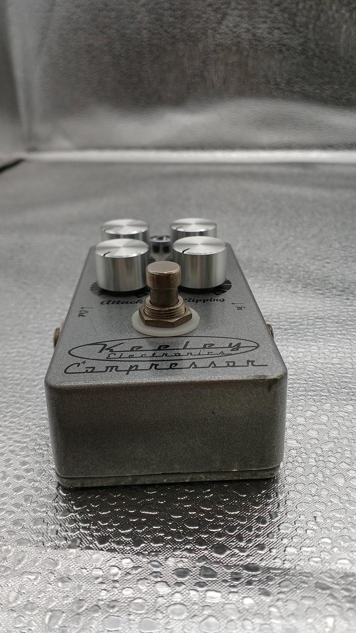 Keeley 4-Knob Compressor Effects Pedal Used