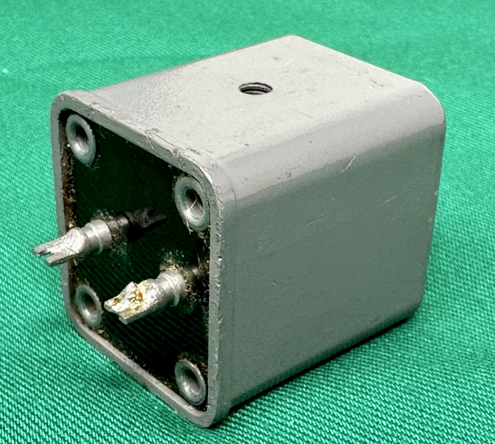Vintage UTC VAIRDUCTOR VIC-8 Variable Inductor .21 Mean Hys.  21 Ma DC