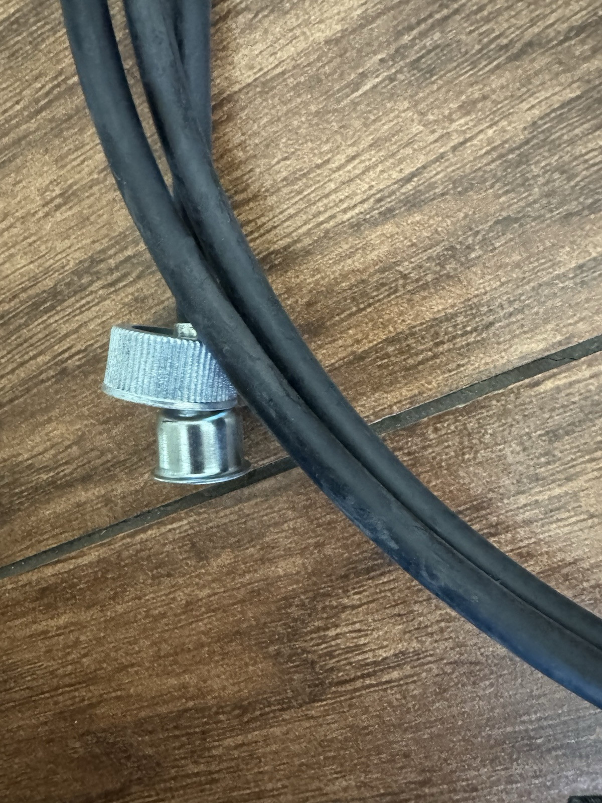 Y-810 Speedometer Cable