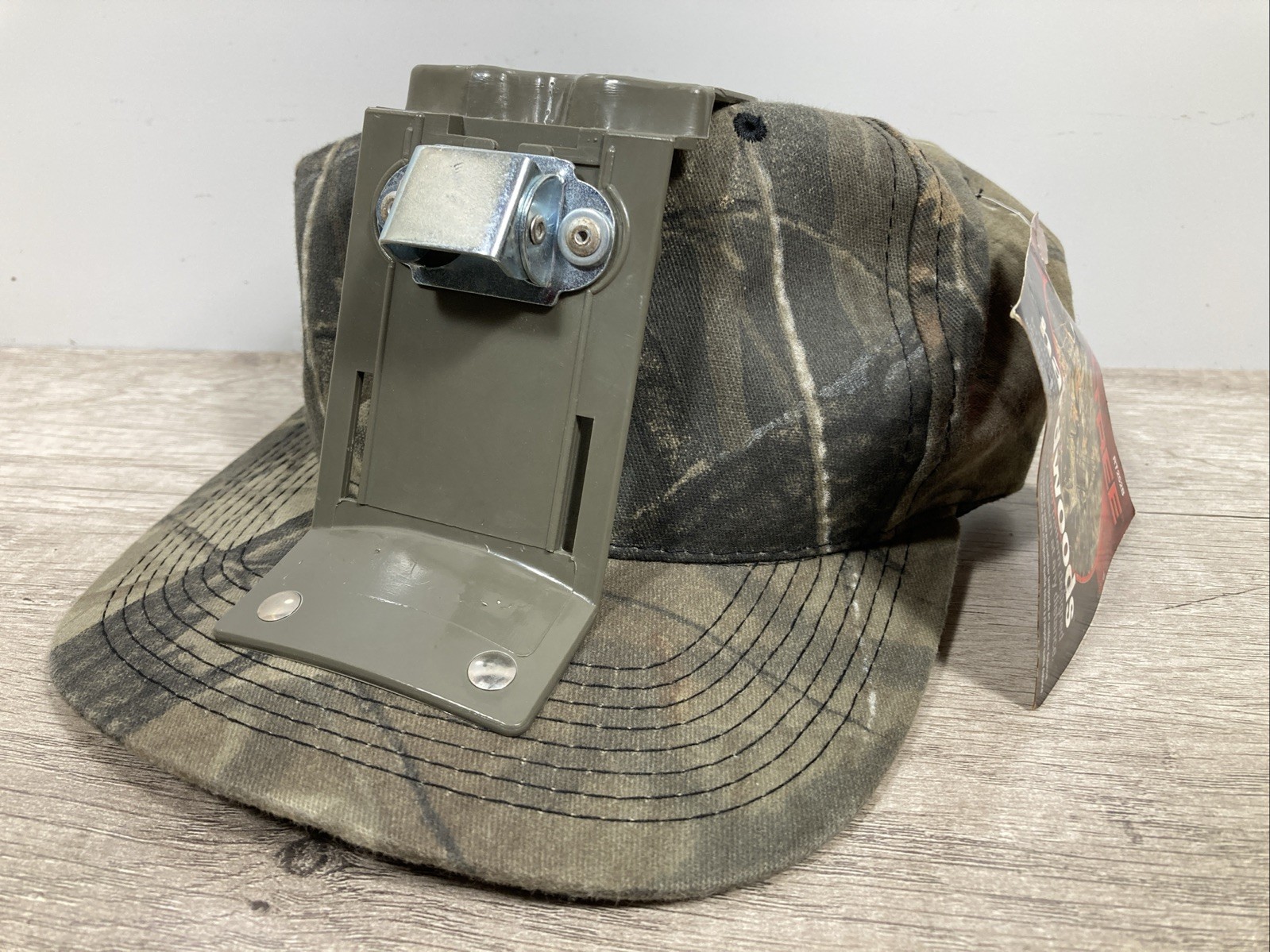 Vintage Realtree Hardwoods Camo Coon Hunting Miner's Headlamp Bracket Hat - New