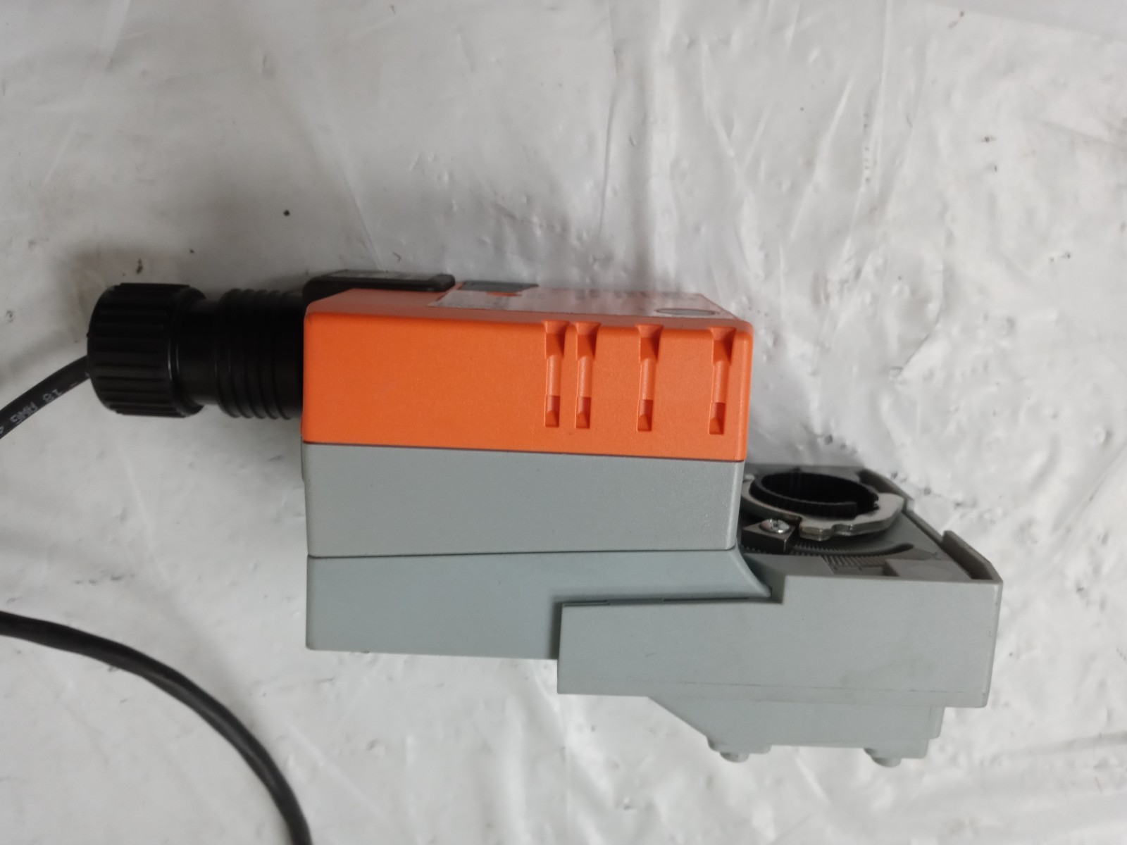 Belimo LRB24-SR Actuator, 24V, Spring