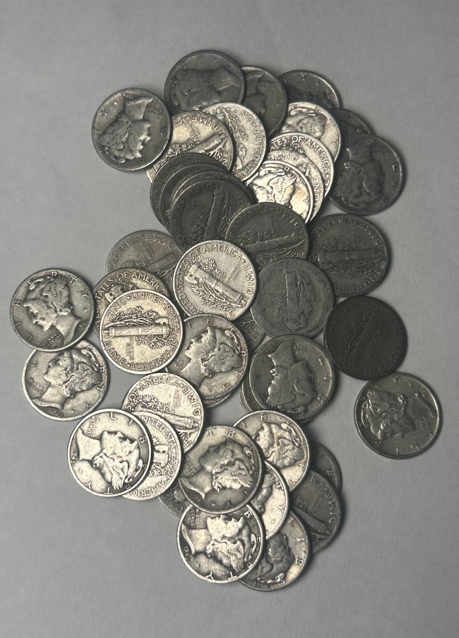 Roll of 50 Mercury Silver Dimes 90% Coins.  Many Lots Available!