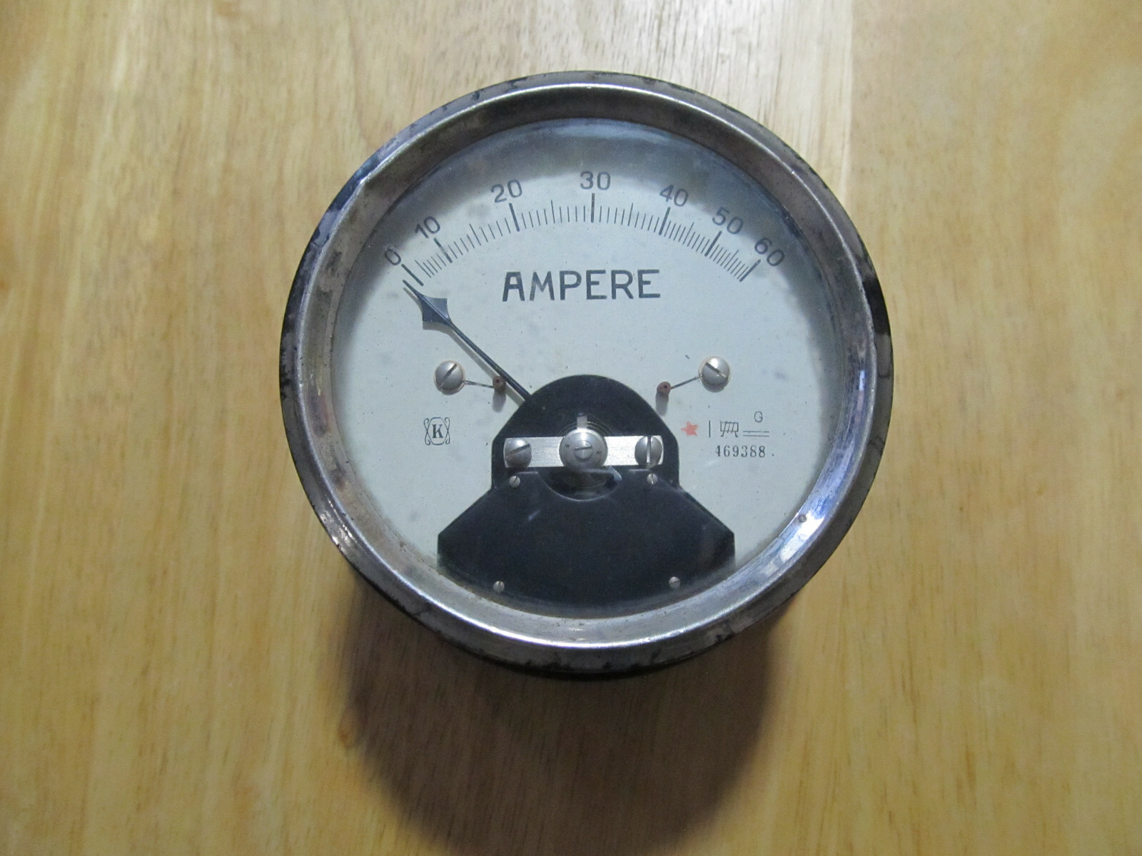 VINTAGE 4" ROUND AMP AMPERE INDUSTRIAL METER