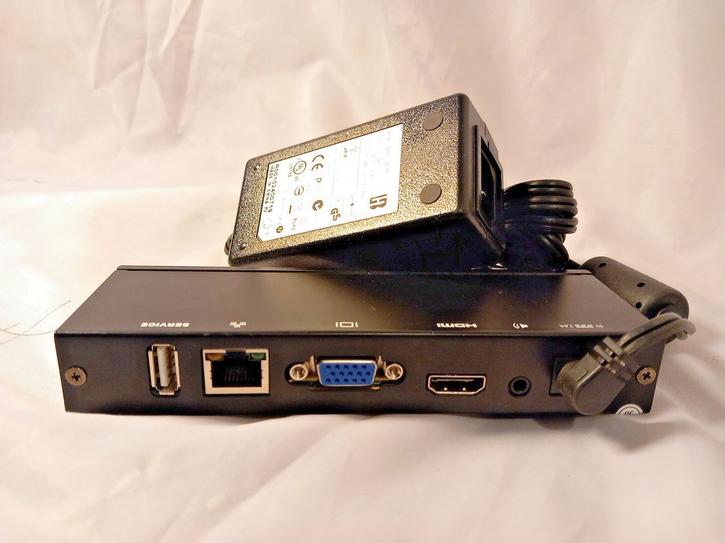 Crestron AM-101 AirMedia wireless presentation system + ALT PSU