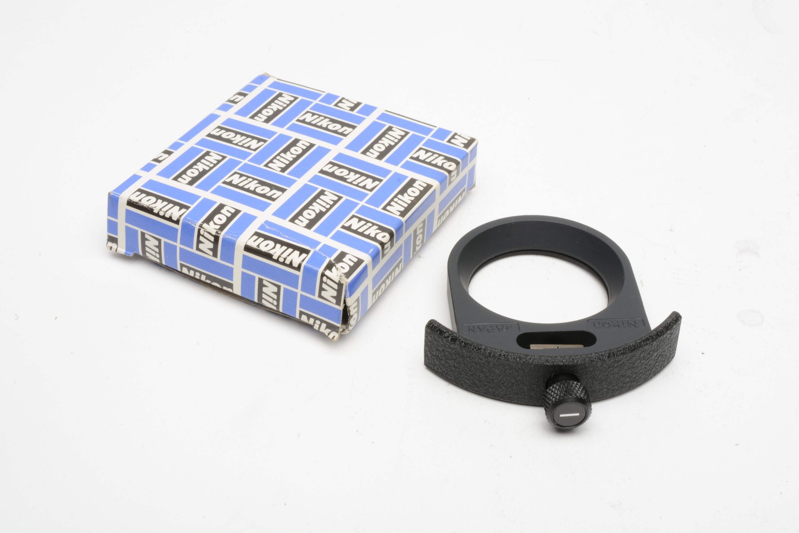 Nikon Gel Drop In Filter Holder 32.5mm bottom/38.5mm top opening diameters - NIB