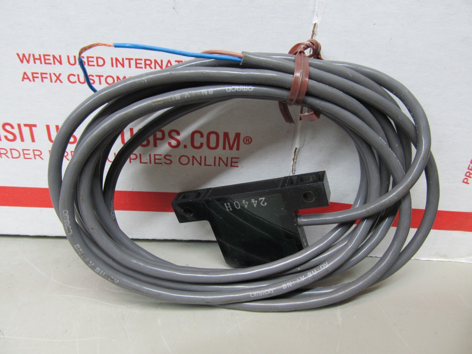 NEW Omron E3HF-IL Photoelectric Emitter 12 To 24VDC (SEE DESCRIPTION)