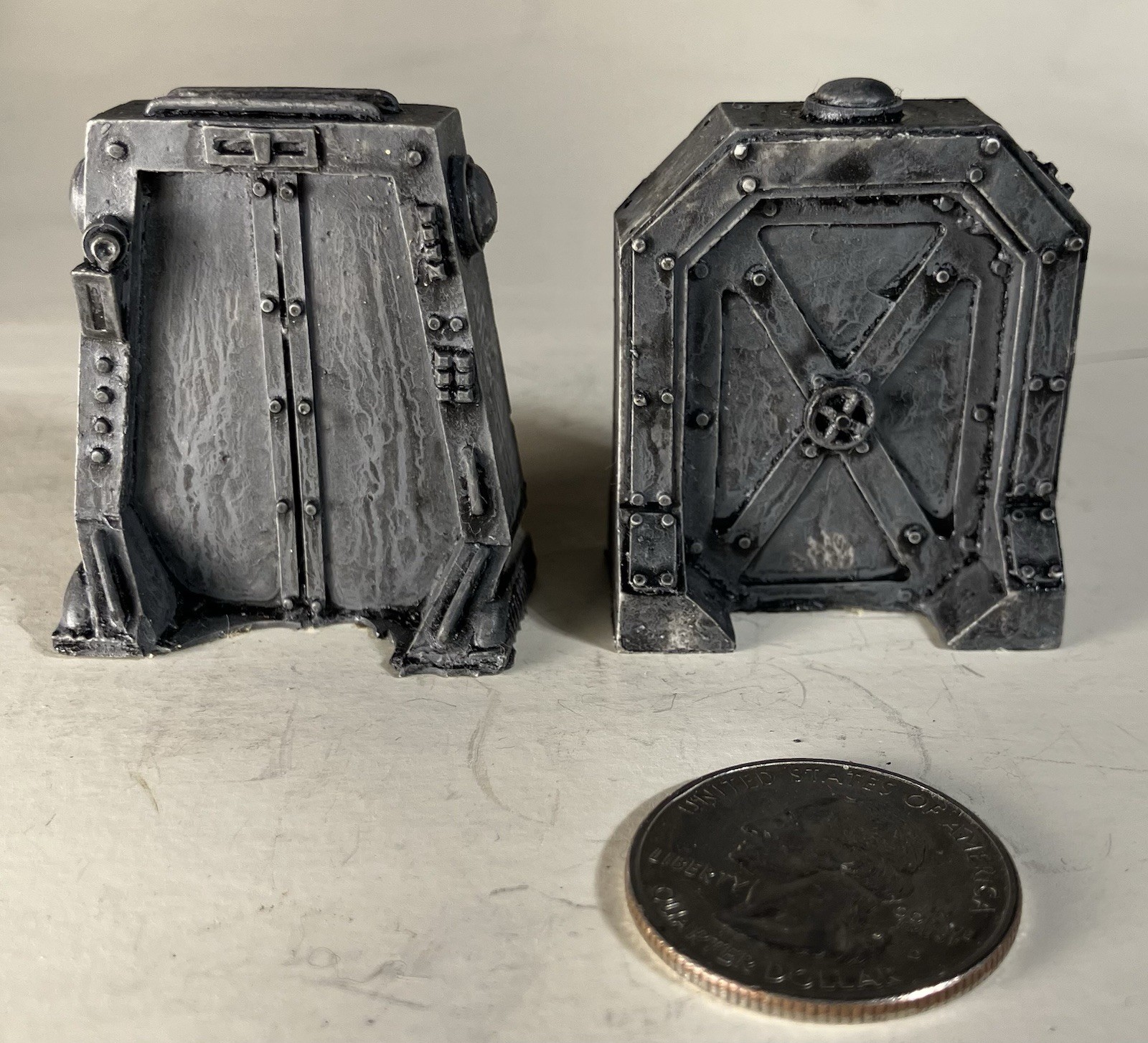 2 Sci-fi Doors Bulkheads Terrain RPG space Warhammer 40k Necromunda Star Wars