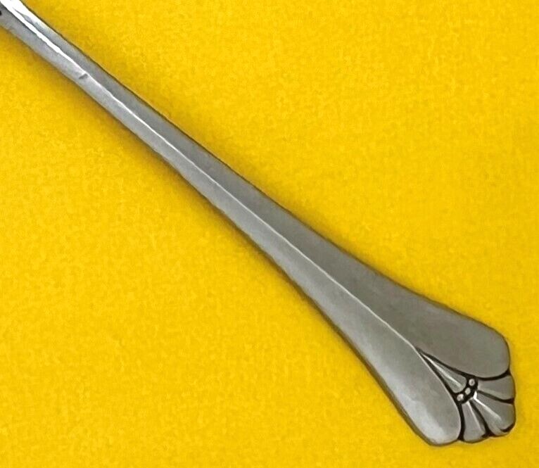 ONEIDA COMMUNITY ROYAL FLUTE GLOSSY STAINLESS FLATWARE CENTER RIDGE - CHOICE