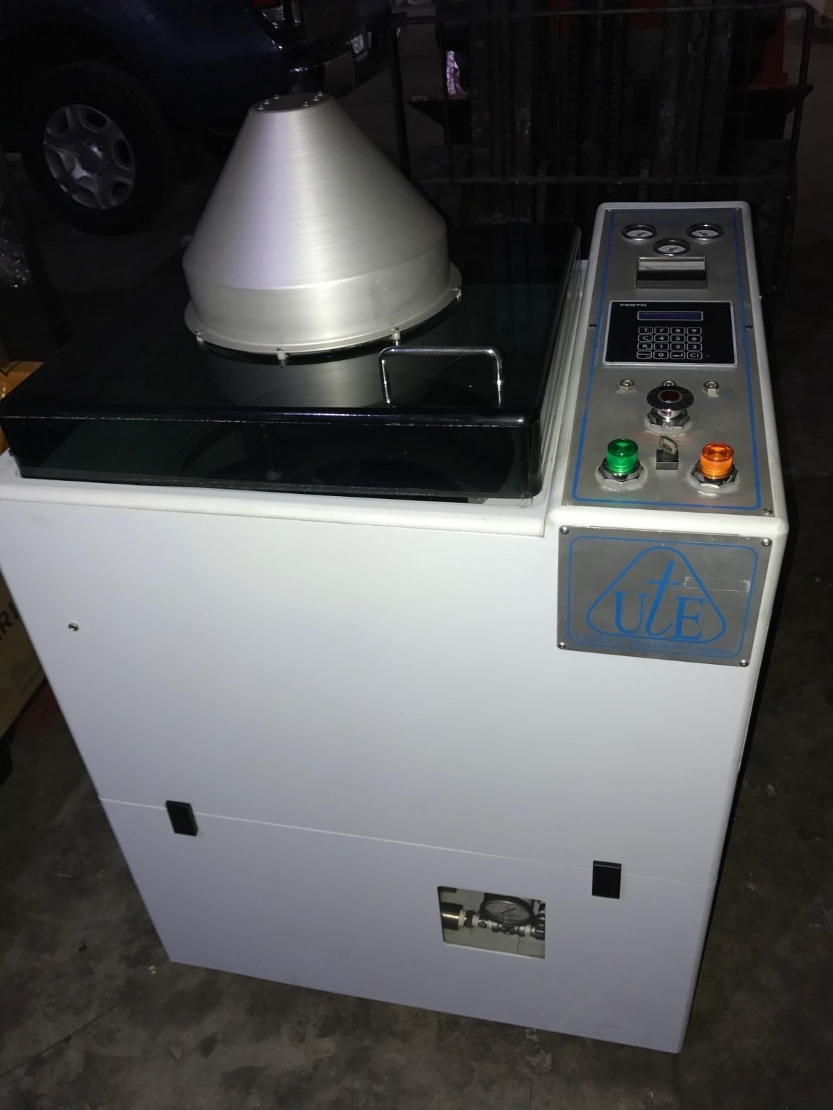 Ultra t Equipment Company SWC111M Wafer Washers