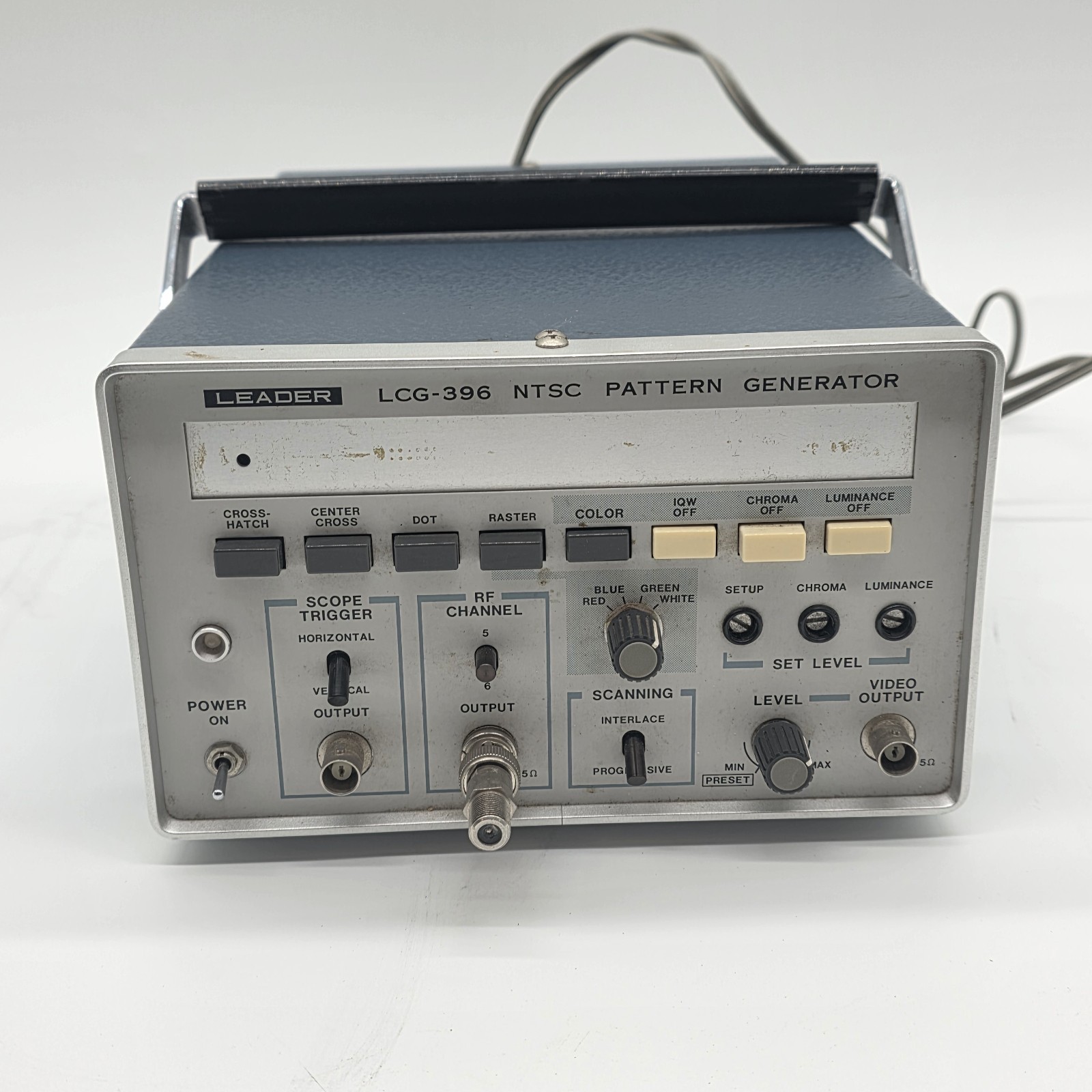 Leader LCG-396 NTSC Pattern Generator – Vintage Video Test Equipment