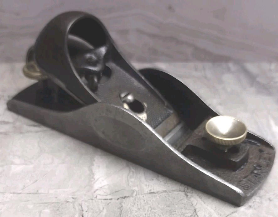 Old Stanley No. 9-1/2 Adjustable Throat Block Plane for parts or repair