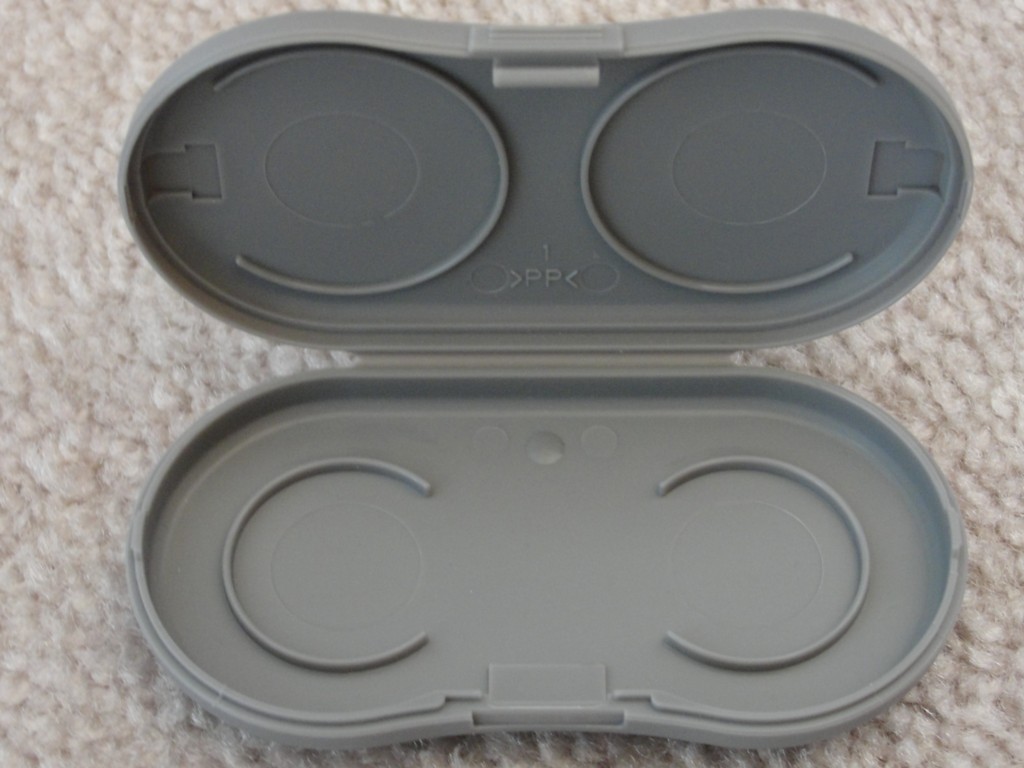 GENUINE Sony 30mm filter storage case holder