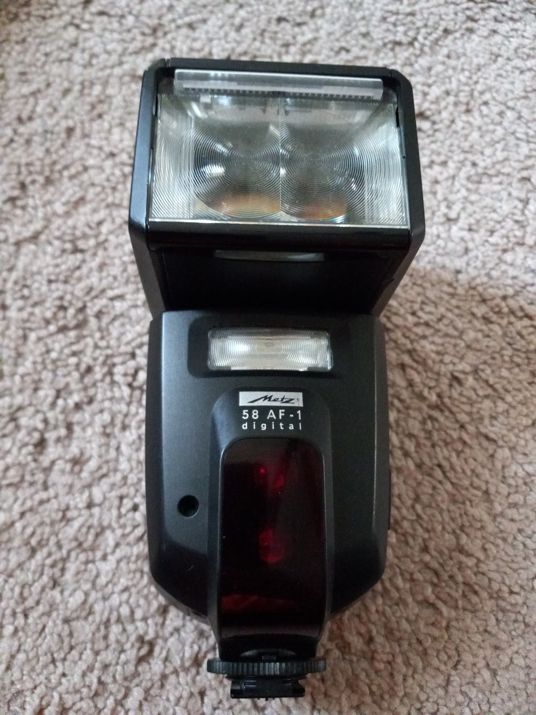 Metz 58 AF-1 Camera Flash Digital